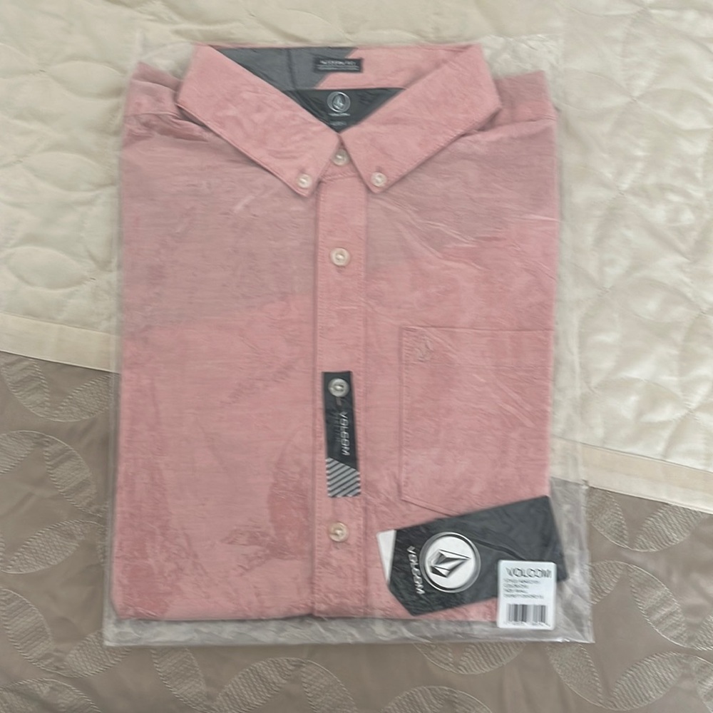 Volcom men shirt
